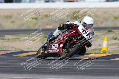 media/Apr-13-2024-SoCal Trackdays (Sat) [[f1617382bd]]/3-Turn 4 (1010am)/